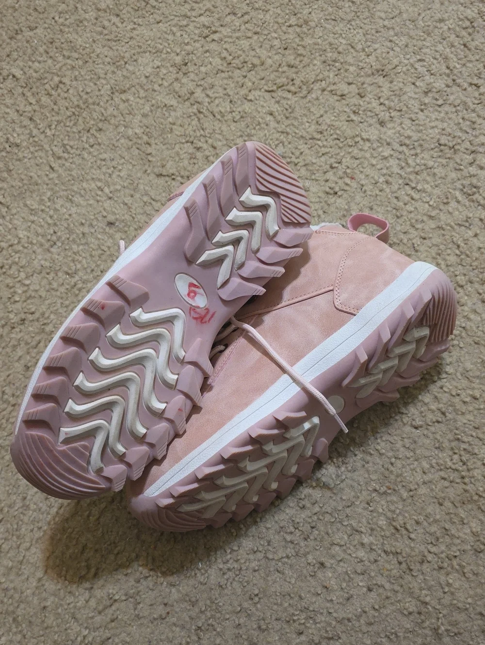 Tsiodfo women ankle